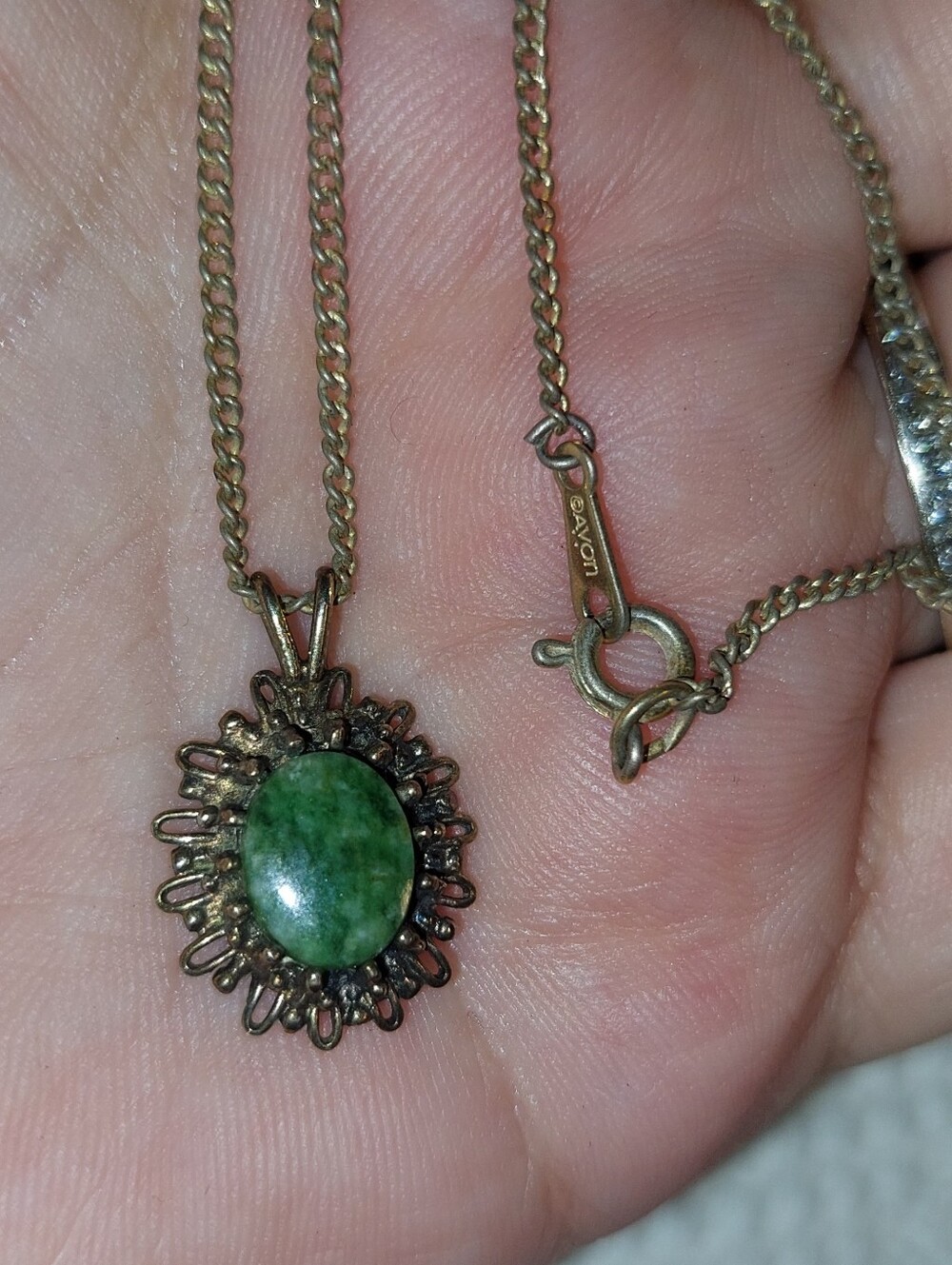 Avon Green Stone Pendant Necklace with Filigree Frame